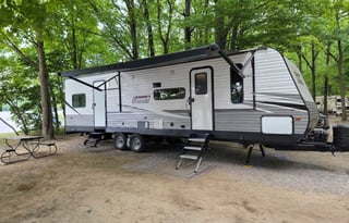 2021 Dutchmen RV Coleman Lantern Series 300TQ