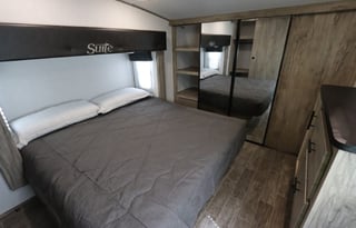 2022 Forest River RV Cherokee Arctic Wolf Suite 3550