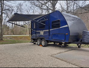Winnebago Minnie Winnie 1801FB