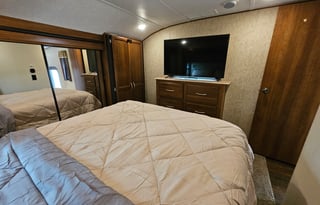 2016 Prime Time RV Crusader 315RST