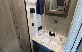 2021 Gulfstream Enlighten