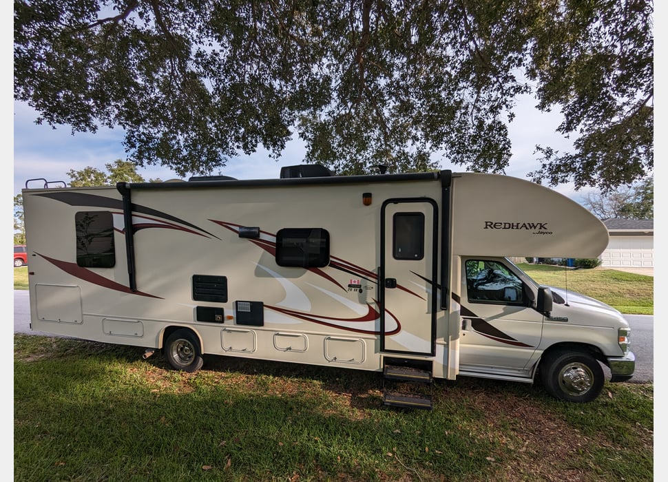 Class C Motor Home rentals in Myakka City