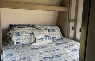 Bray Family 2021 Keystone Hideout