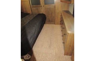 ***Get your Glamping on in this  Luxury 2015 Crossroads Cameo ***