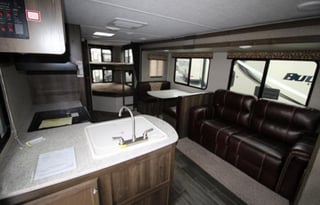 2017 Keystone Bullet  – Spacious & Family-Friendly