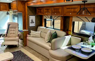 Luxury Motor Coach | Delivery Avail | F1 • SXSW
