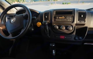 2018 RoadTrek Simplicity SRT ➡ Explore with EASE