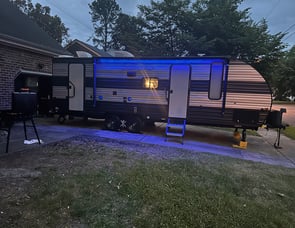 Forest River RV Cherokee Grey Wolf 23DBH