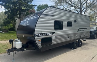 Sweet Caroline The Catalina '26 Coachmen Towable