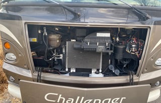 2010 Damon Challenger 371