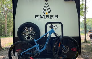 Off-Grid-Ready Travel Trailer w/ Luxury Amenities