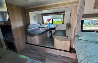 Eastern Shore Retreat: 2021 Minnie Winnie 2100BH