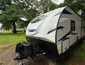Forest River RV Cherokee Alpha Wolf 27RK-L