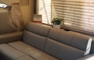 **2020** Thor Chateau 28Z . Fully Equipped**