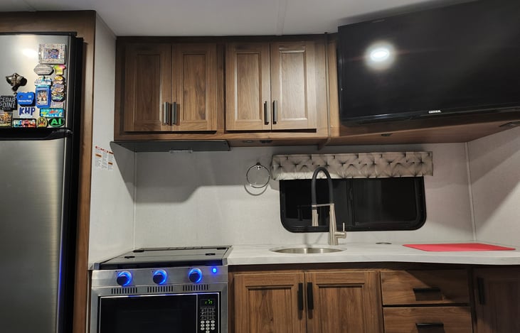 Stove nightlight/power indicator