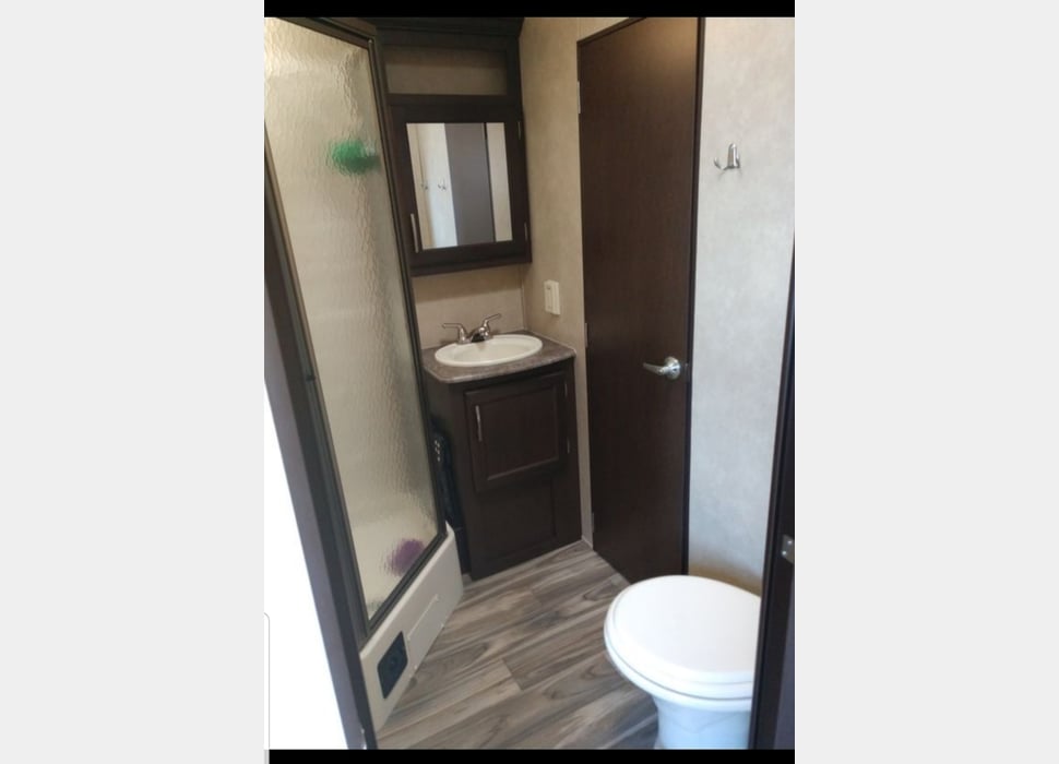 Toy Hauler rentals in GLENDALE