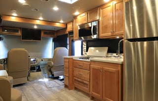 Beautiful luxury RV is Kid and Pet friendly!
