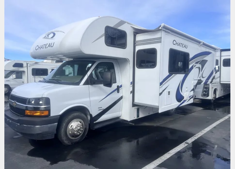 Class C Motor Home rentals in Draper