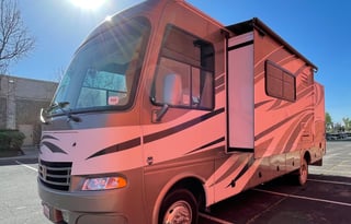 2013 Thor Motor Coach Daybreak 28PD