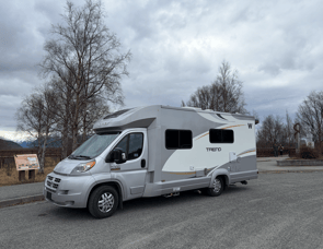 Winnebago Trend 23B
