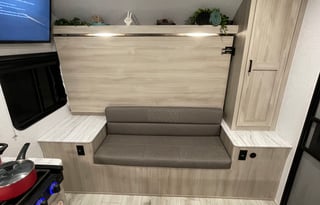 2025 Forest River RV East to west Silver Lake LE