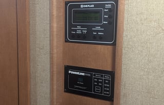 2014 Itasca Sunova 33c - Comfort and Space