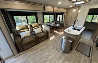 2024 Luxury Outback (Delivery/Pickup Only)