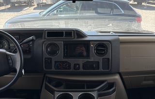 Rare King Bed | Auto Leveling | Easy to Drive