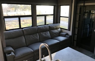 2019 Grand design Momentum 351