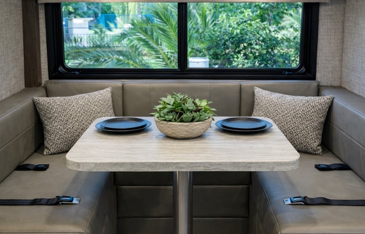 Dinette with seatbelts