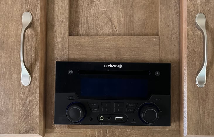 DRIVE wifi radio, DVD player with remote access