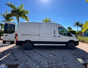 Ford Transit 250