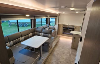 2024 Wildwood X-Lite 273QBXL