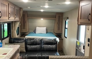 ROOMY-BUNKHOUSE-1/2 TON TOWABLE