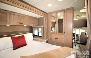 Ultimate Luxury! Easy to drive.