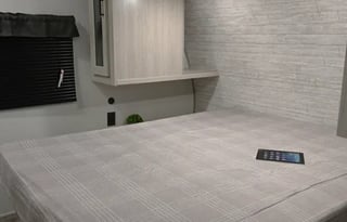 2025 BRAND NEW! Coachmen Catalina Legacy 263BHSCK