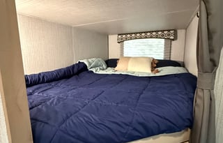 King Bed Family Bunkhouse — Fully Stocked