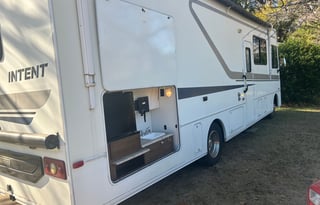 31 foot class A perfect for groups and families