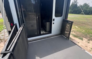 2022 KZ Durango Gold G358RPQ