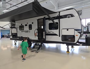 Forest River RV Surveyor Legend 260BHLE