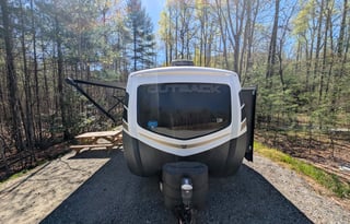 Outback: Chef's kitchen, King bed, 3 slides, Solar