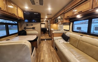 2019 Thor Motor Coach Quantum WS31