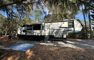 Montana High Country:  Luxury  2 Private bedrooms!