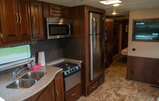 Mirada 1 | Unlimited Mileage & Generator Use