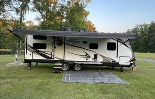 Grand Design Imagine 2400BH "Family Rig"