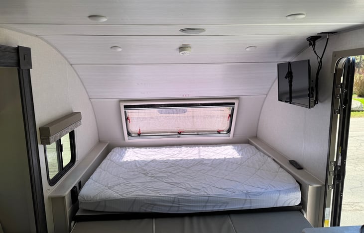 Queen Murphy Bed...Super Comfey!