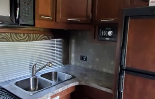 2015 ECLIPSE 321IBLG