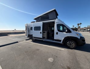 Winnebago Solis 59PX