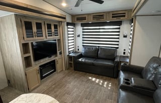2021 Arctic Wolf Suite3660 - Delivered