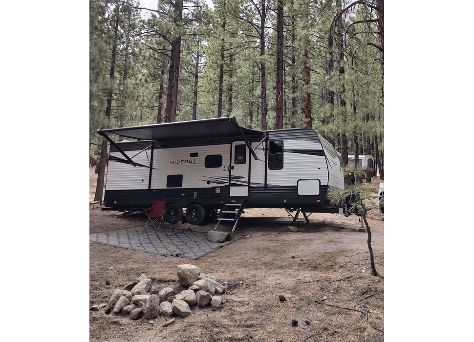 Travel Trailer rentals in Riverside
